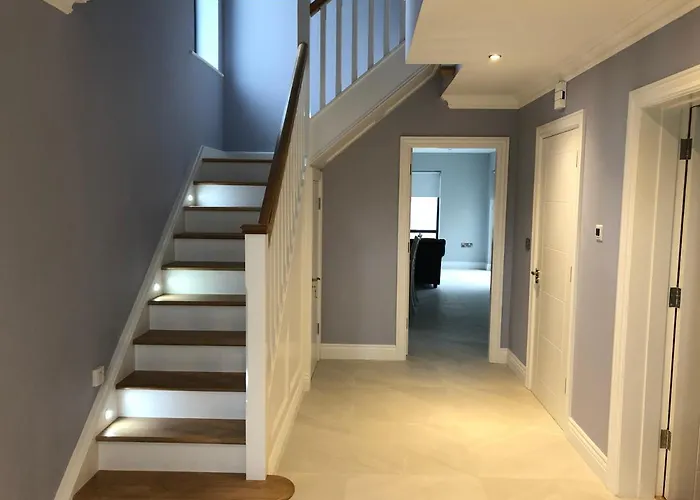 1 Luxurious In Family 招待所 *